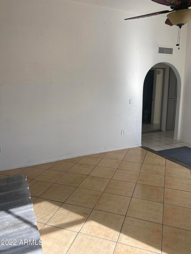 NW corner to Bedroom hallway