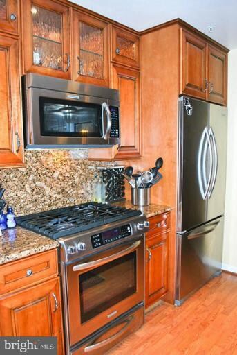 20415 Riverbend Square unit 200, Sterling, VA 20165 - photo 4