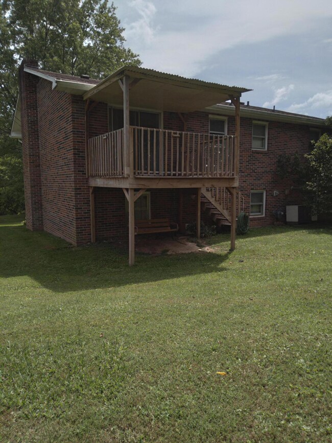 1209 King Springs Rd, Johnson City, TN 37601 - photo 2