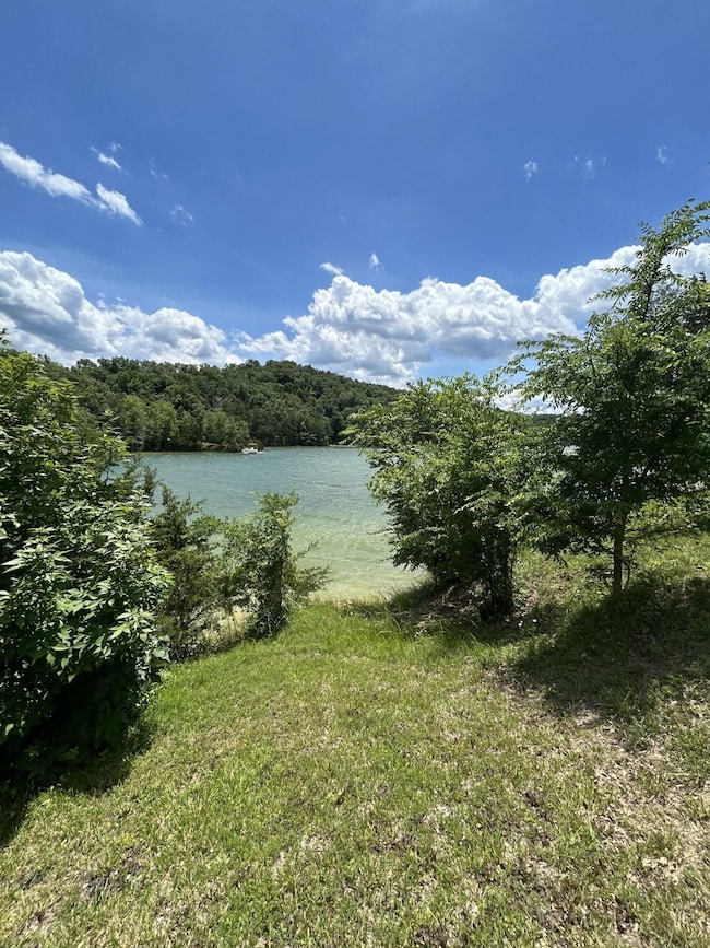 1923 Variety Way, Dandridge, TN 37725 - photo 6