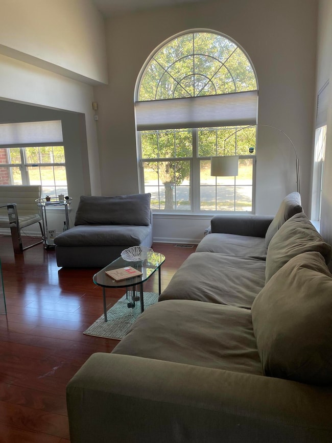 1227 16th St, Detroit, MI 48216 - photo 4