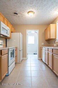 6719 Harlow Blvd, Jacksonville, FL 32210 - photo 7