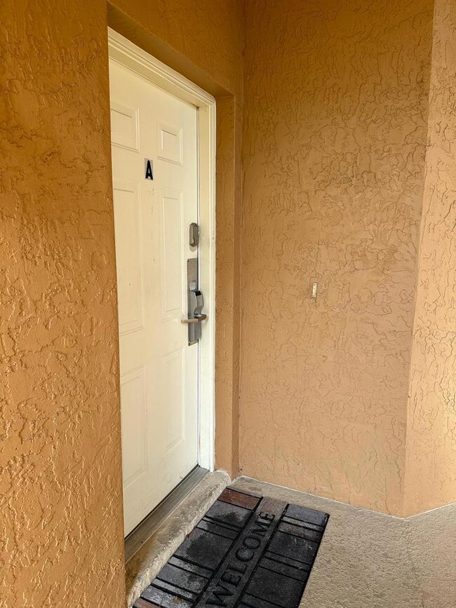 8239 Mulligan Cir unit 3514, Port Saint Lucie, FL 34986 - photo 3