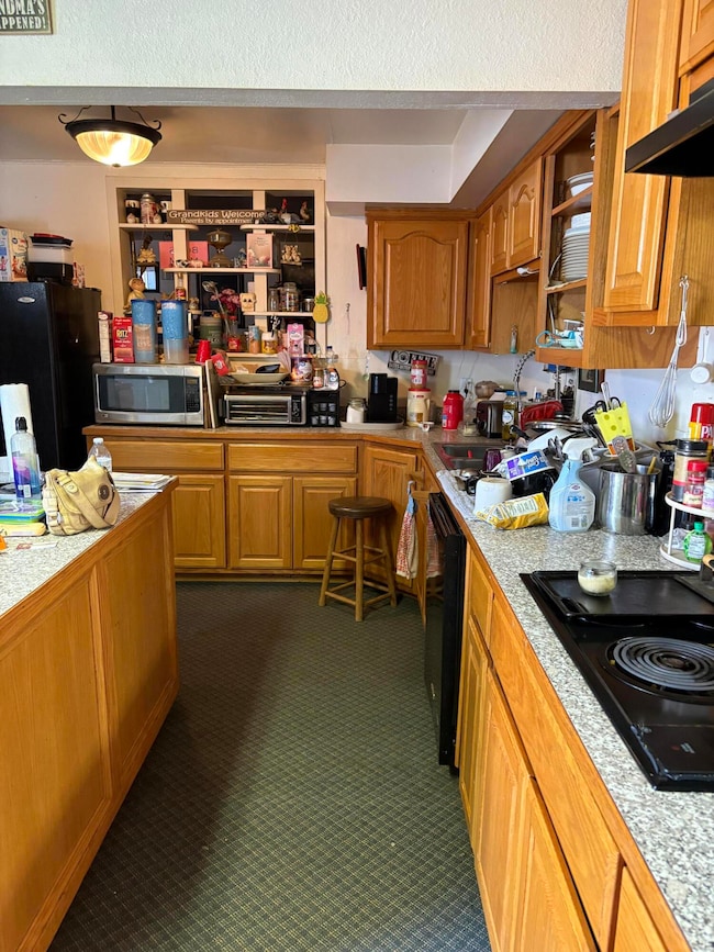 212 E 11th St, Grove, OK 74344 - photo 3