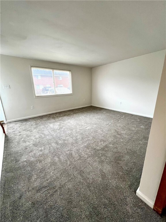 1238 Mission Rd unit 17, Latrobe, PA 15650 - photo 7