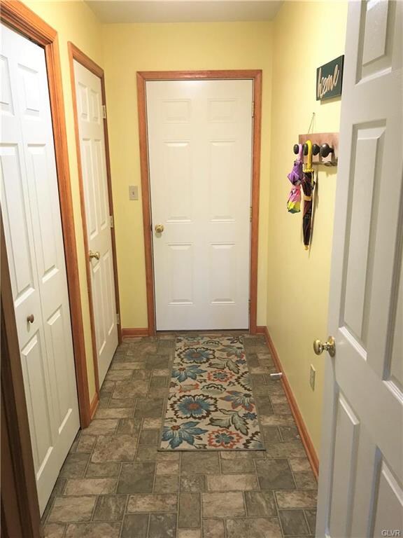 20 Pheasant Hill Dr, Kunkletown, PA 18058 - photo 5