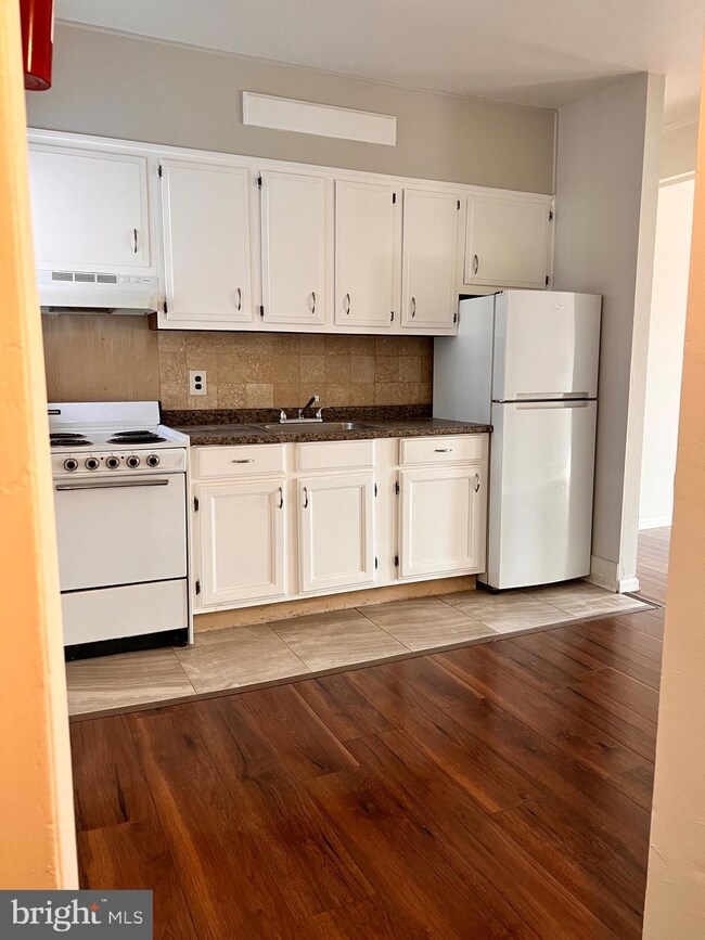 423 E 9th St unit B, Wilmington, DE 19801 - photo 5