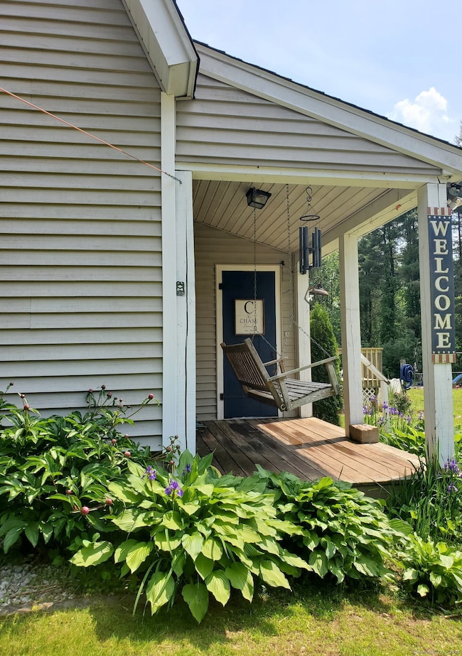 8 S Bigelow Rd, Hampton, CT 06247 - photo 3