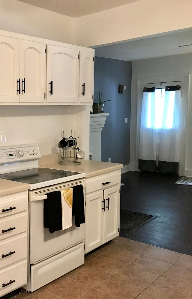 302 Jackson St NW, Cleveland, TN 37312 - photo 4