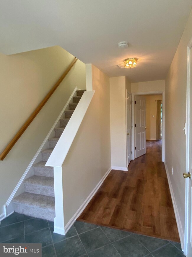 35 Shawn Ln, Bear, DE 19701 - photo 4