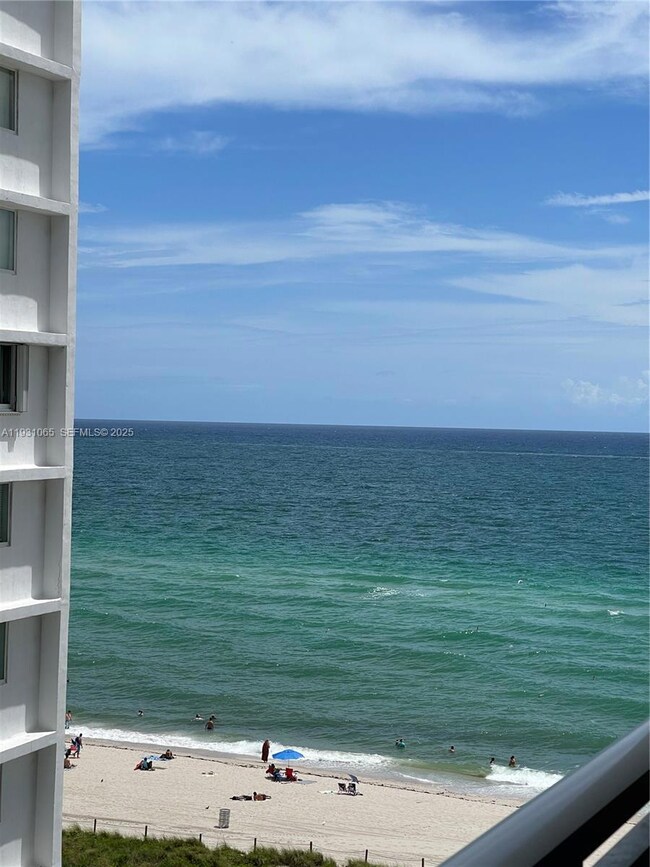 The Collins Condo unit 1008, Miami Beach, FL 33141 - photo 3