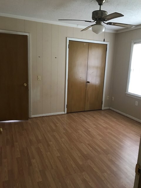 824 Daughtry Ave N, Douglas, GA 31533 - photo 6