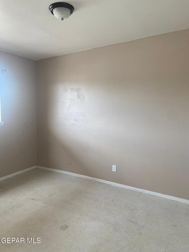 417 Gorman St unit 4, Anthony, NM 88021 - photo 5