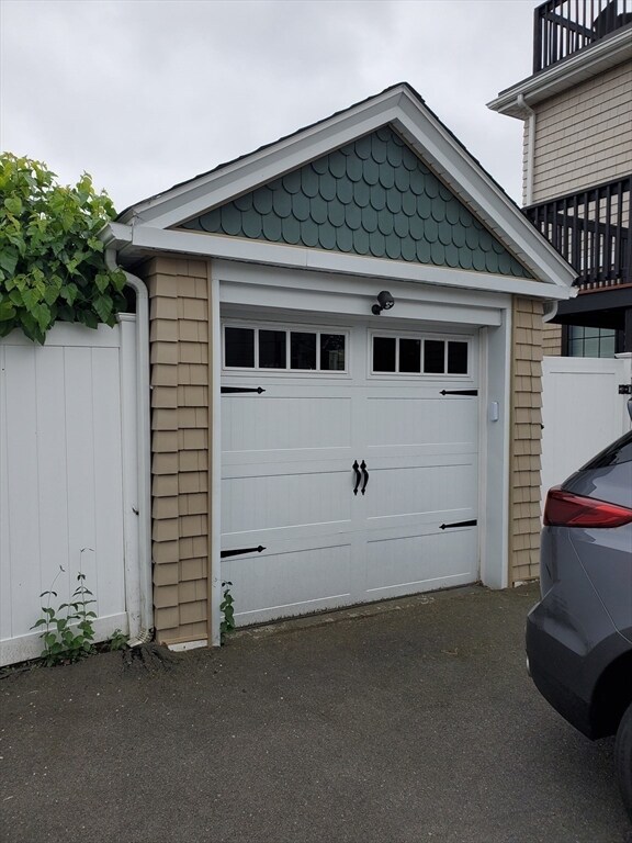 79 Spring St unit 2, Medford, MA 02155 - photo 6