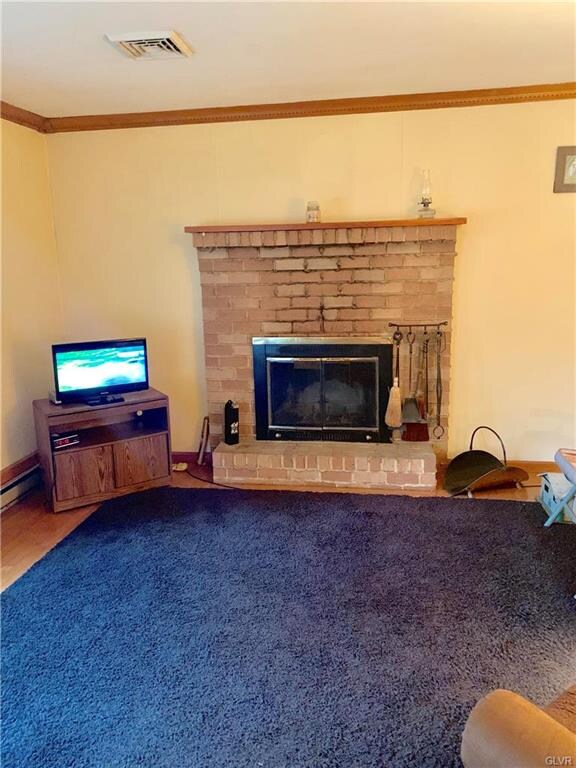 116 W Johnston St, Allentown, PA 18103 - photo 2