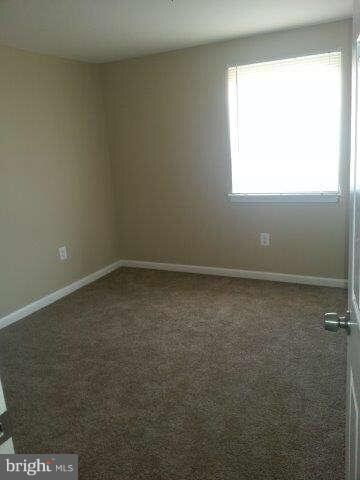 2121 Oak Rd, Sparrows Point, MD 21219 - photo 7