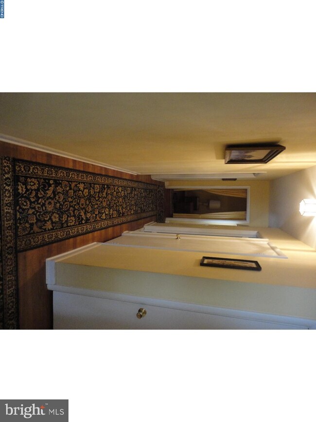 121 Lee Cir, Bryn Mawr, PA 19010 - photo 5