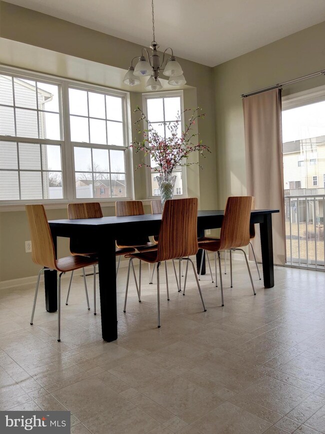 3384 Landmark Ct, Chambersburg, PA 17201 - photo 3