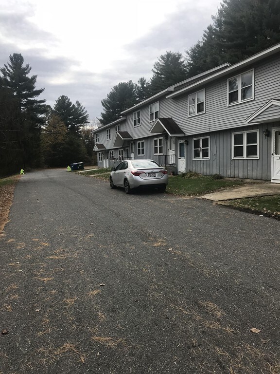 250 West St unit 21, Ware, MA 01082 - photo 2