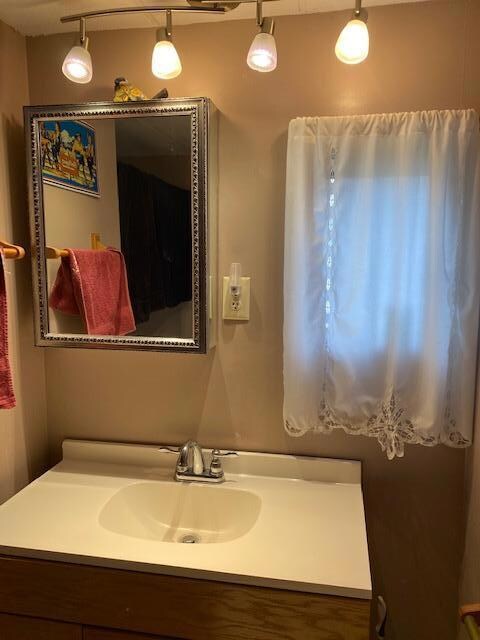 Main Bath