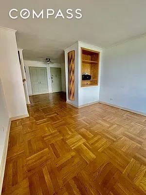 Cabrini Terrace unit 9B, New York, NY 10040 - photo 7