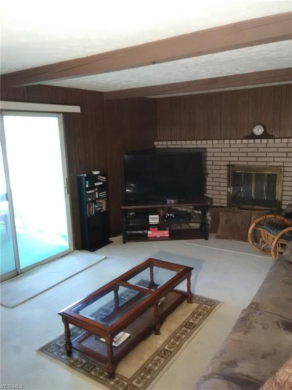 20270 Glen Russ Ln, Euclid, OH 44117 - photo 5