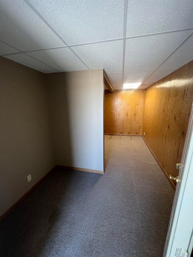 611 NE 4th St, Guymon, OK 73942 - photo 6