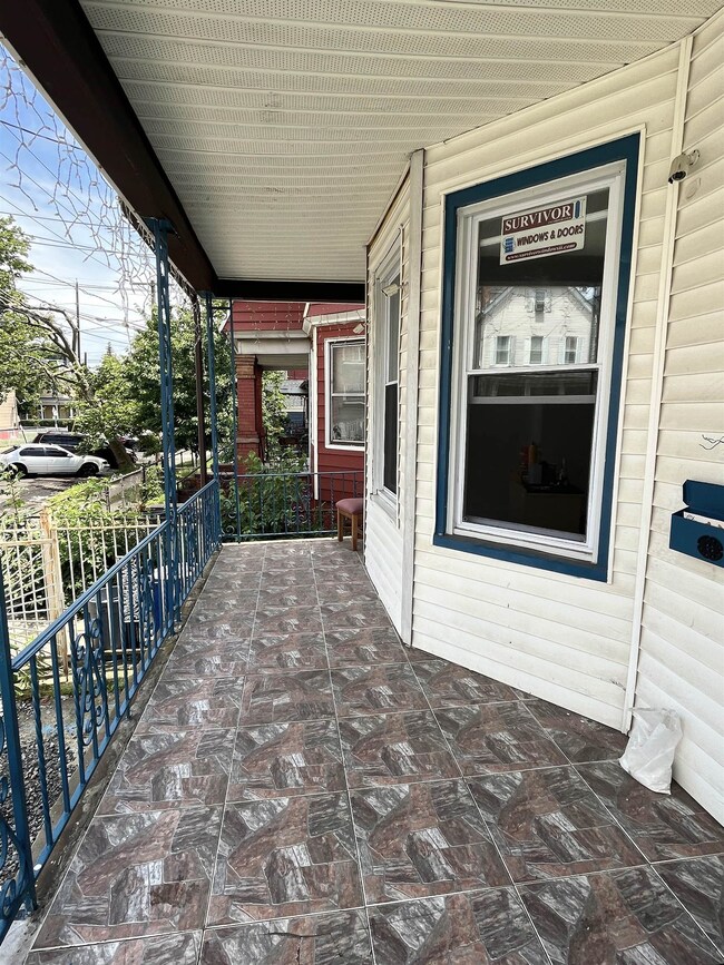 73 Pearsall Ave, Jersey City, NJ 07305 - photo 4
