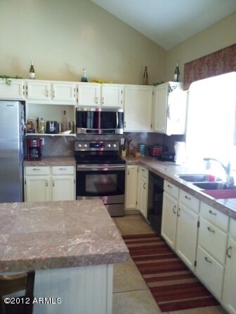 Kitchen 2