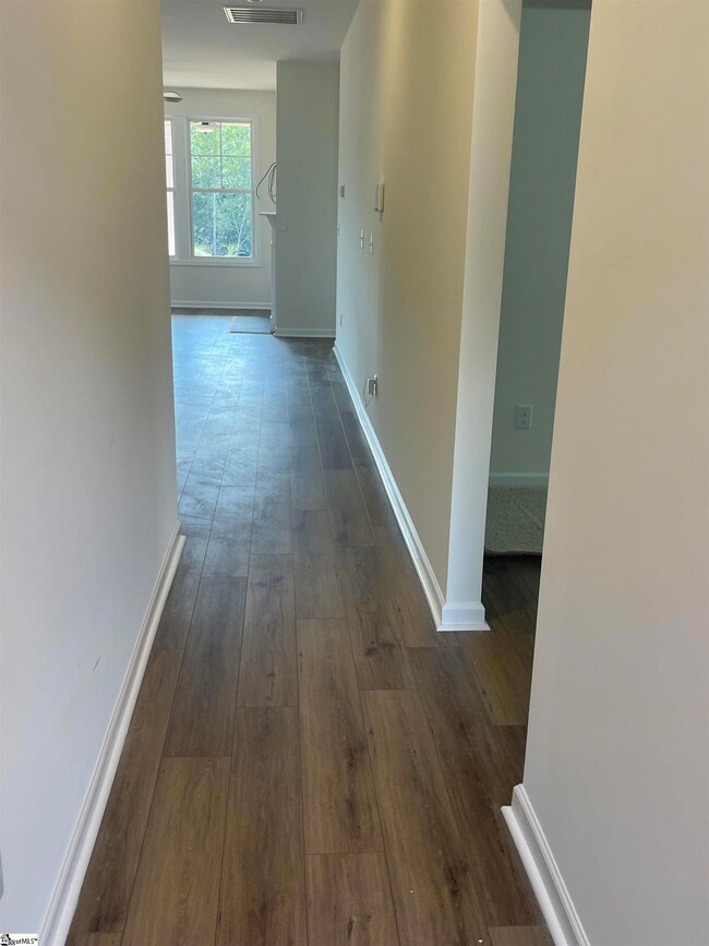 3 Halsey St, Central, SC 29630 - photo 4