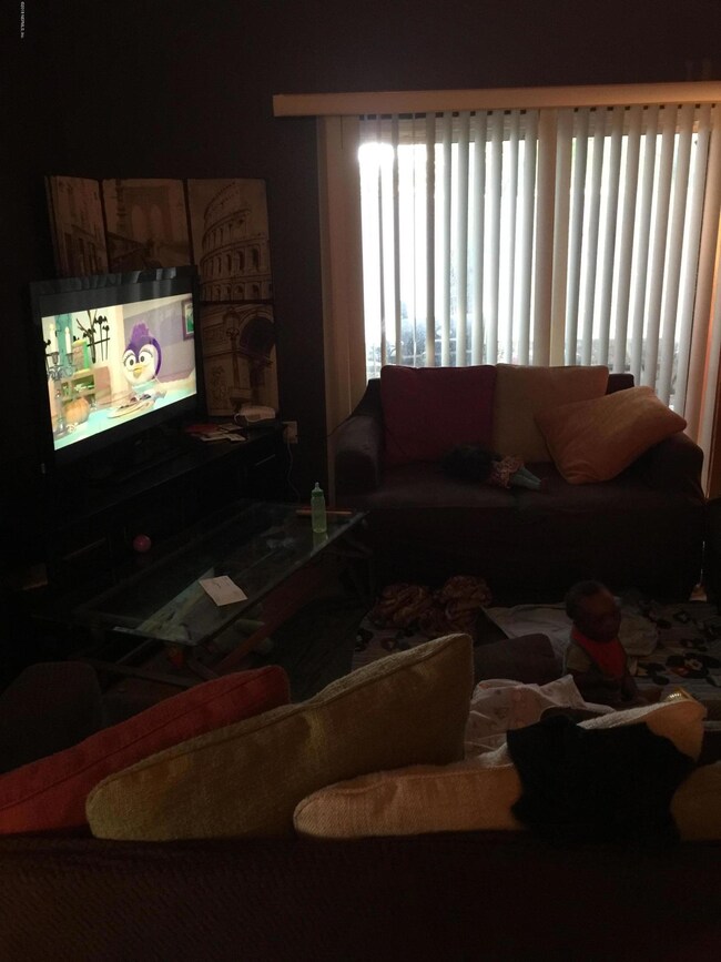 5201 Playpen Dr unit 88, Jacksonville, FL 32210 - photo 5