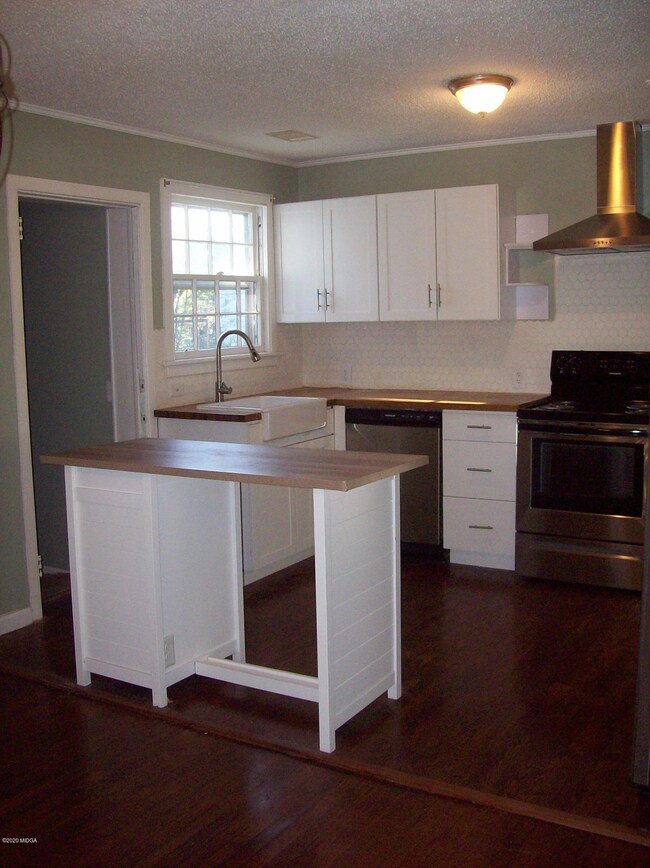 3884 Berkley Dr, Macon, GA 31204 - photo 3