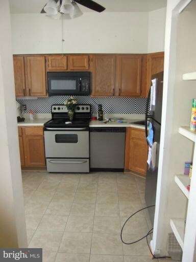 8913 Rusland Ct unit 8913, Fort Washington, MD 20744 - photo 3