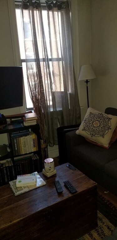 463 Hanover St unit 3F, Boston, MA 02113 - photo 7