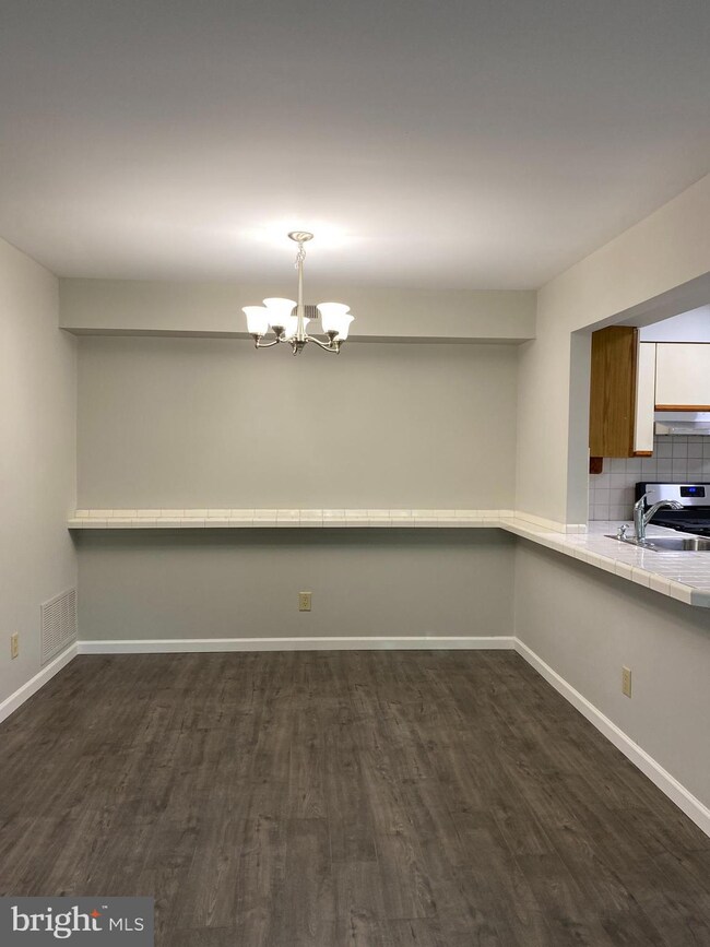 157A Bradford Ct unit 157, Mount Laurel, NJ 08054 - photo 6