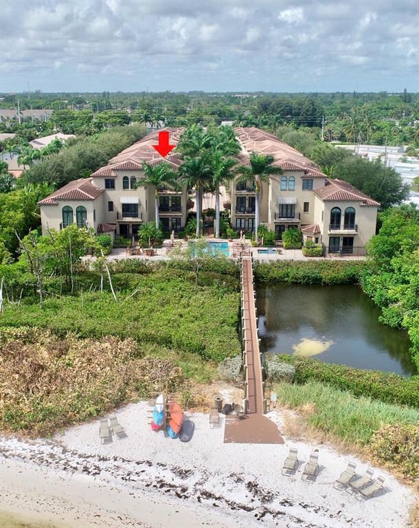 1020 Via Villagio, Hypoluxo, FL 33462 - photo 2