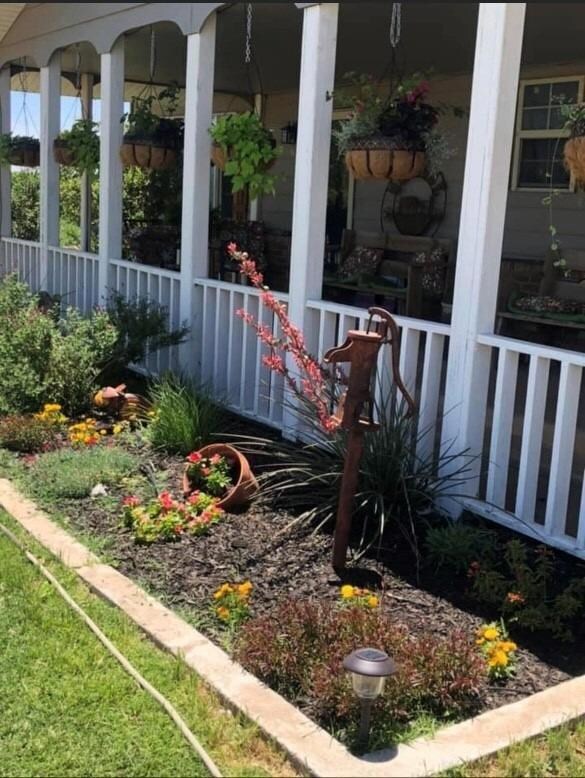 3313 N Columbia St, Plainview, TX 79072 - photo 3