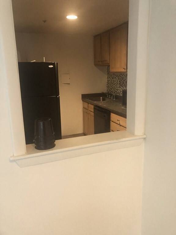 272 Bedford St unit C-3, Abington, MA 02351 - photo 2