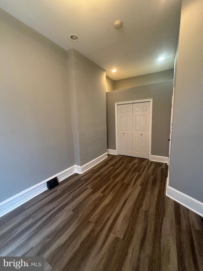 1717 N 26th St unit 1, Philadelphia, PA 19121 - photo 5