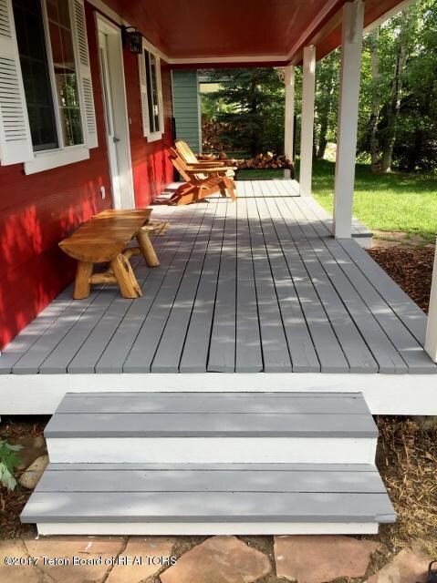 Covered Porch