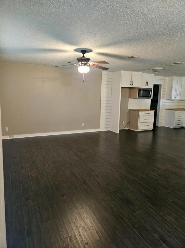 1309 Elaine St, Weatherford, TX 76086 - photo 7