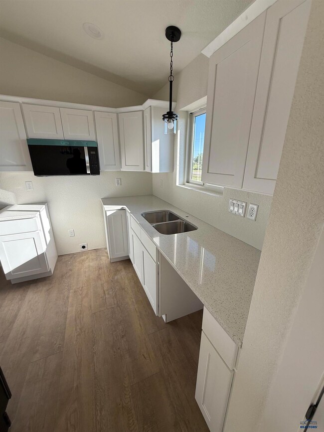 656 Eagle Rd, Ashland Heights, SD 57719 - photo 7