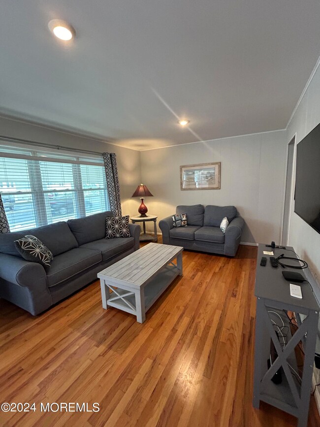 64 Island Ave unit B, Seaside Park, NJ 08752 - photo 5