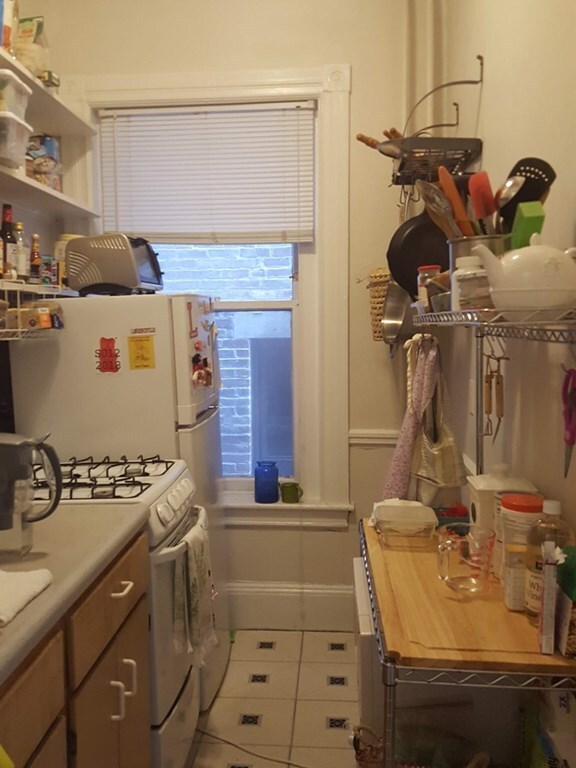 891 Massachusetts Ave unit 14, Cambridge, MA 02139 - photo 5