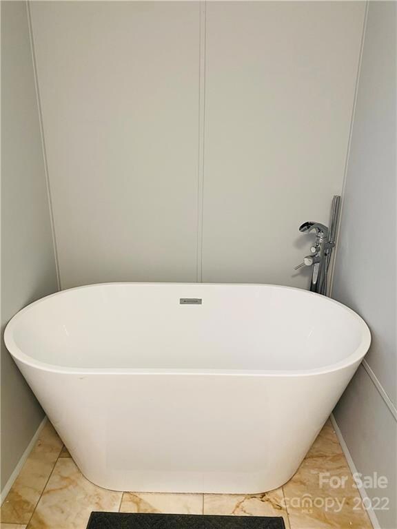 19 Ruby Dr, Hendersonville, NC 28792 - photo 3