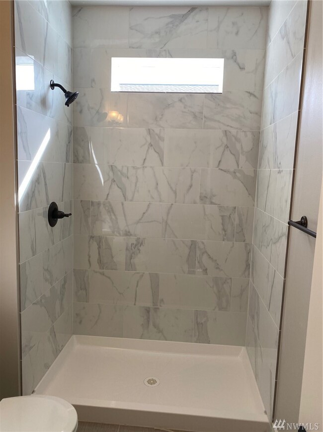 773 S Perry Ave, East Wenatchee, WA 98802 - photo 3