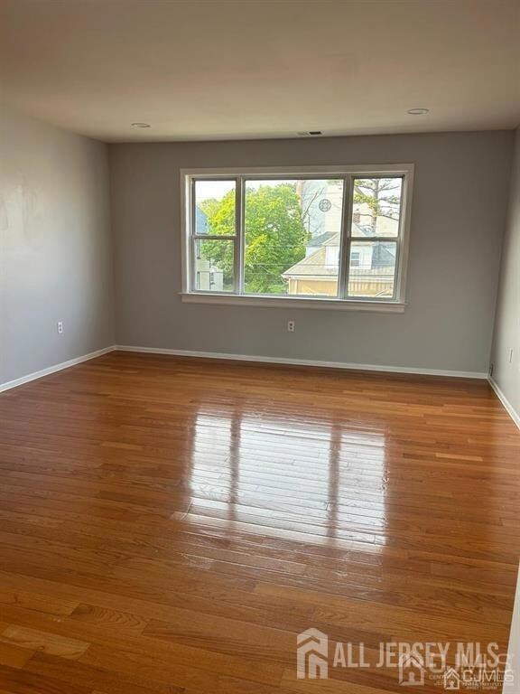 67 Sharot St, Carteret, NJ 07008 - photo 4