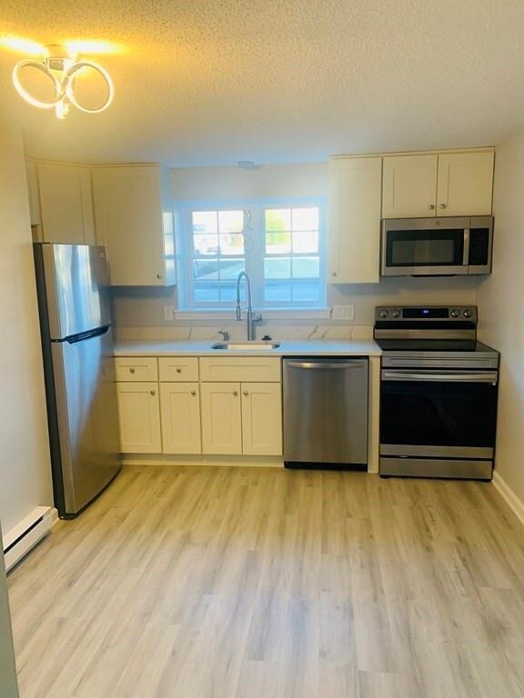 33 Maple Crest unit A, Holyoke, MA 01040 - photo 3