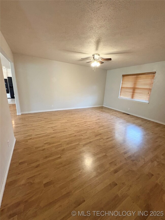 28 Riding St, Inola, OK 74036 - photo 6