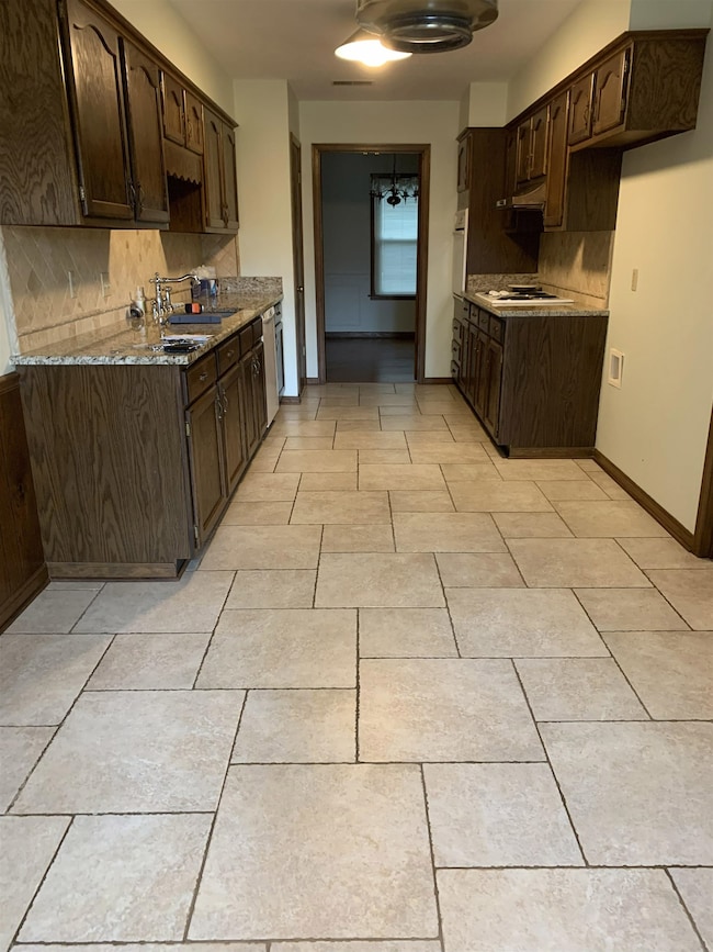 269 Taraview Rd, Collierville, TN 38017 - photo 4